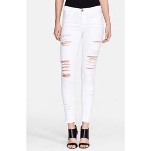 FRAME white Le High Skinny Jean with rips SIZE 24
